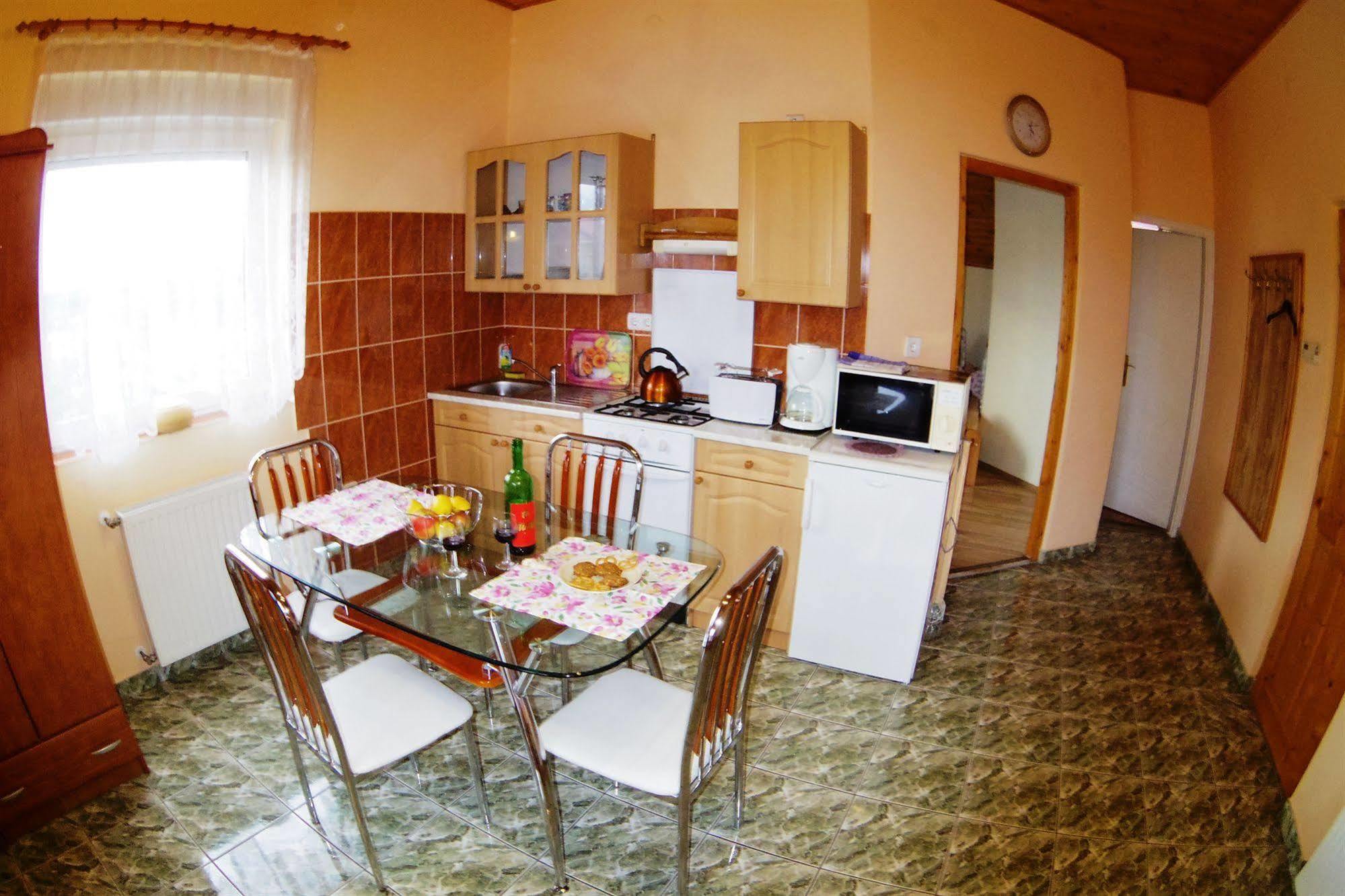 Joker Villa Apartmanhaus Hévíz 외부 사진